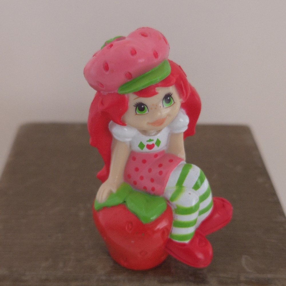 Hasbro Strawberry Shortcake Mini Figure 2008